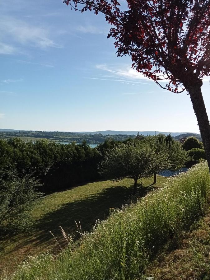 Villa Vaste En Position Dominante Superbe Vue Lacs Hautecour (Jura)