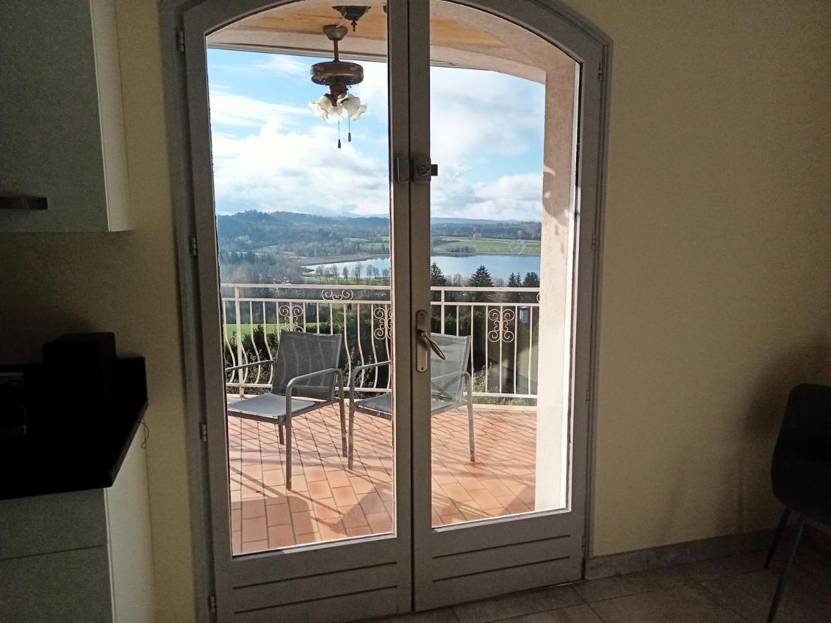 Vaste En Position Dominante Superbe Vue Lacs Villa *
